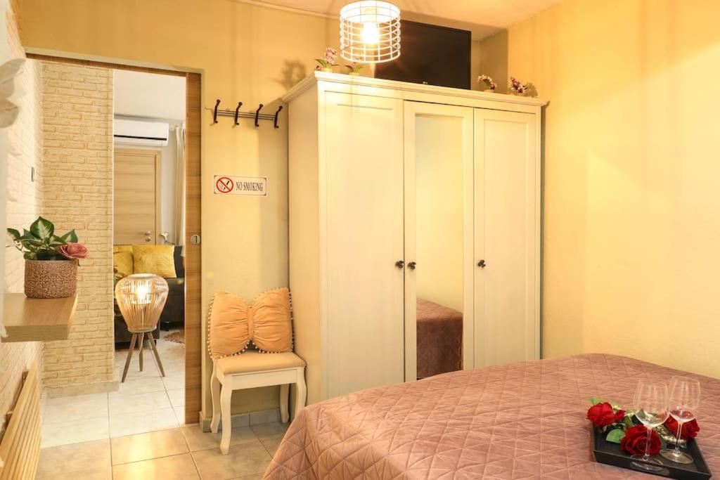Iris Cozy House Με Ανεξάρτητη Είσοδο Leilighet Volos Eksteriør bilde